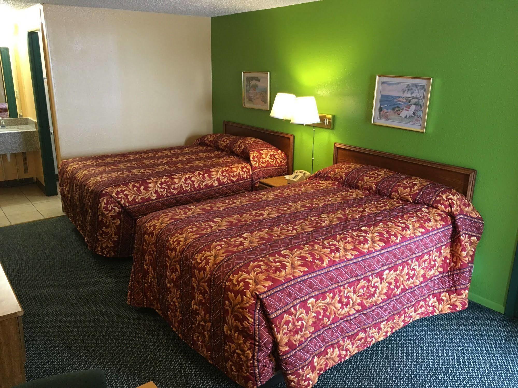 Motel Travel